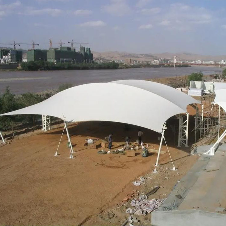 玛沁县膜结构汽车棚